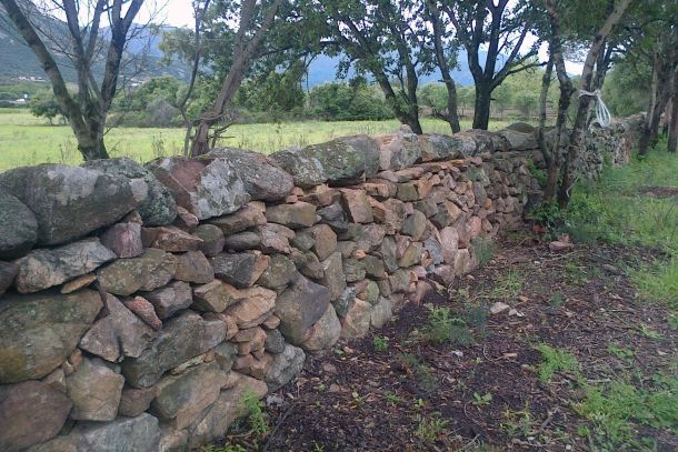 Batimoru - Murs en pierre et enrochements
